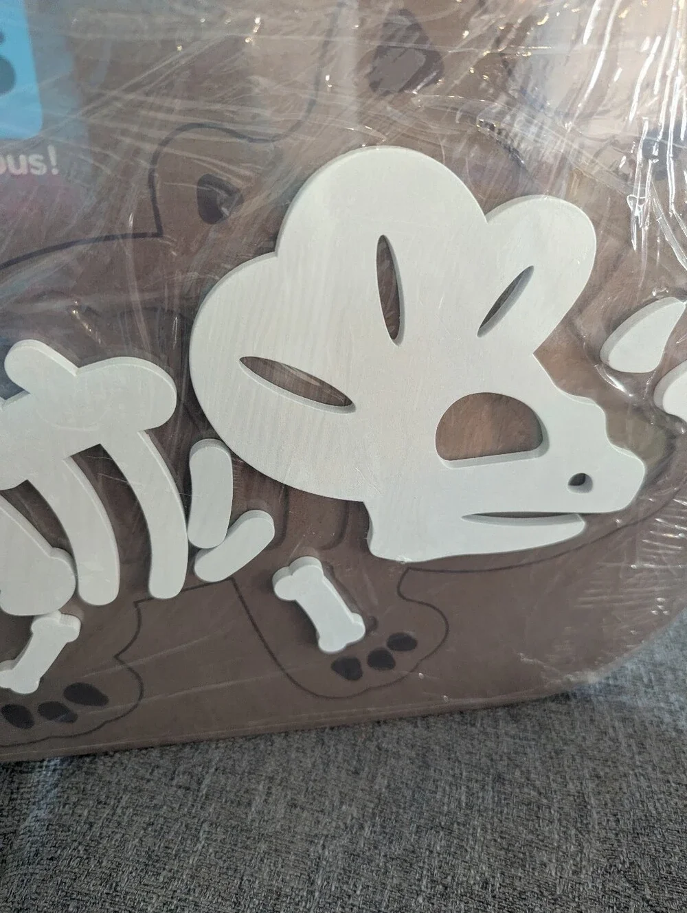 NEW SEALED:  Dinosaur Wooden Puzzle Set T-REX, TRICERATOPS 2 Sided